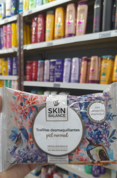 Skin Balance Toallitas Desmaquillantes C/Manzanilla x 25uni.