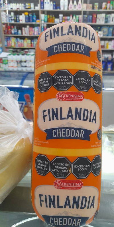 La Serenísima Queso Finlandia Cheddar x 100g