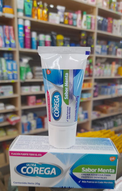 Corega Ultra Crema Adhesiva Para Prótesis x 20g