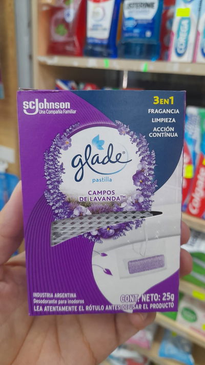 Glade Pastilla Para Inodoro Campos de Lavanda x 25g