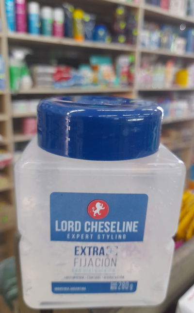 Lord Cheseline Extra Fijación x 280g