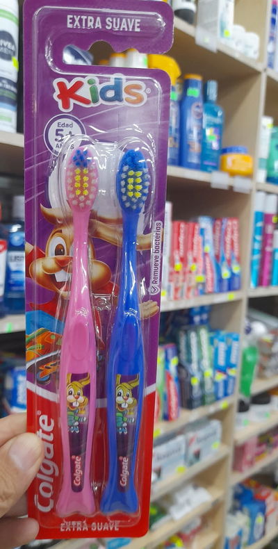 Colgate Cepillo Dental Kids Extra Suave x 2uni.