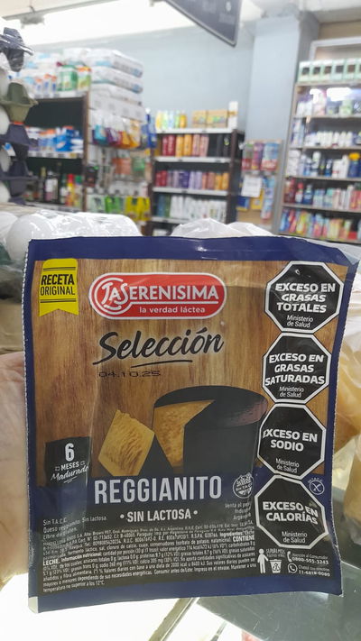 La Serenísima Queso S/Lactosa Reggianito x 250g
