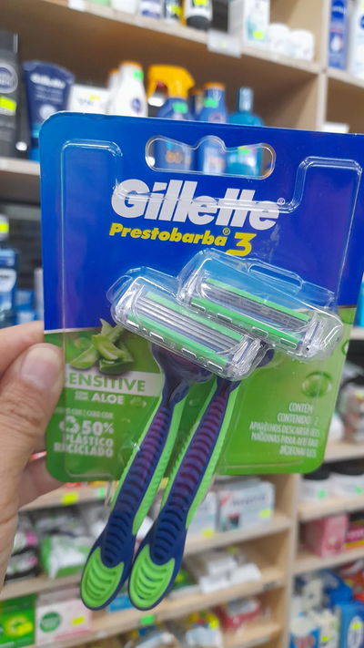 Gillette Prestobarba 3 Filos C/Aloe Vera x 2uni.