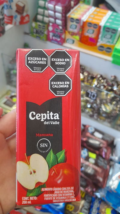 Cepita Del Valle Jugo en Tetrabrick Manzana x 200ml