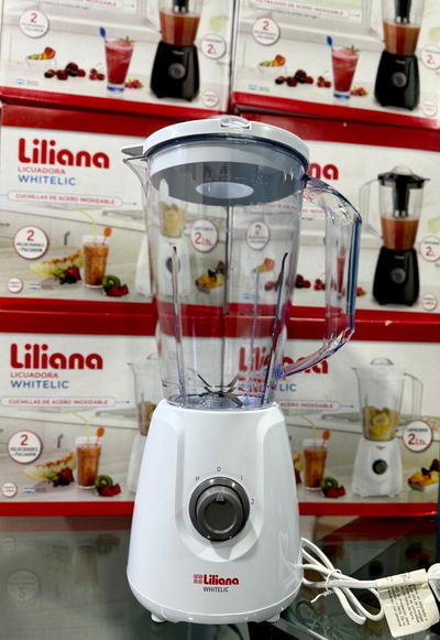 LICUADORA LILIANA WHITELIC 2L.