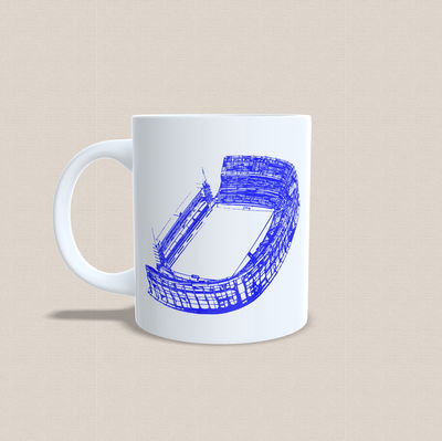 Taza de cerámica con diseño de la bombonera "boca, boca, boooca" fondo blanco
