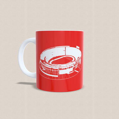 Taza de cerámica con diseño del monumental con fondo rojo