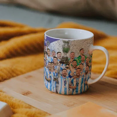 Taza de cerámica bicampeón de américa