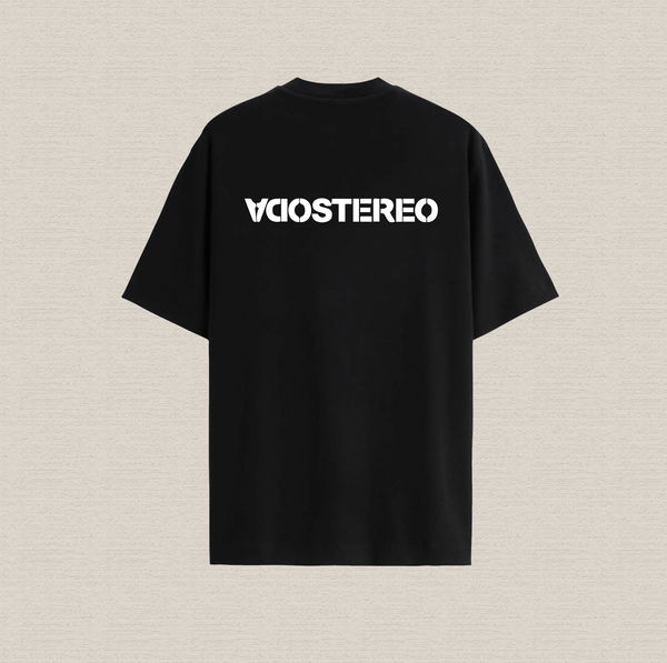 Remera negra con diseño soda stereo blanco de algodón premium estampado dtf