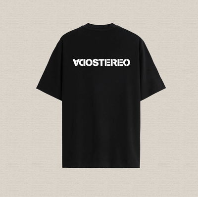 Remera negra con diseño soda stereo blanco de algodón premium estampado dtf