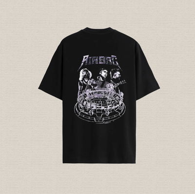 Remera negra con diseño airbag de algodón premium estampado dtf