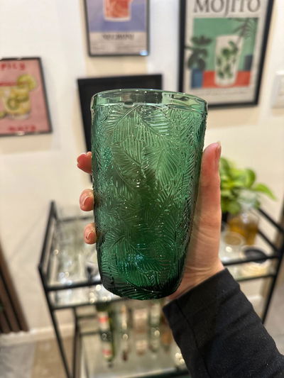 VASO DE VIDRIO LABRADO VERDE X6