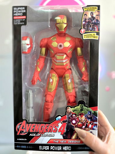 IRON MAN GIGANTE con luces y accesorios 