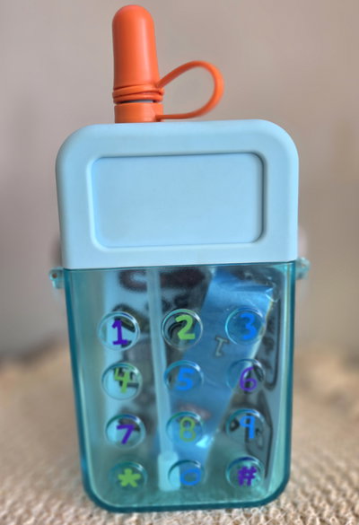 Botella TELÉFONO con correa regulable y stickers 