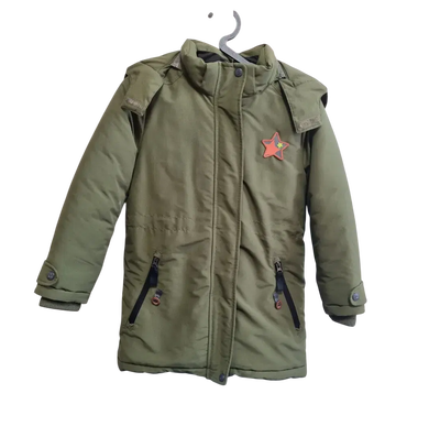 ANDI APPLE - Campera plumas talle 6 años nieve impecable