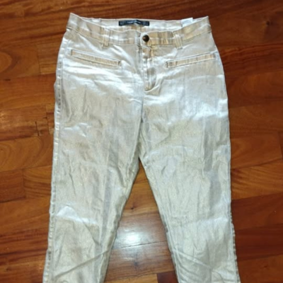 ZARA - Jean chupin foil dorado talle 36