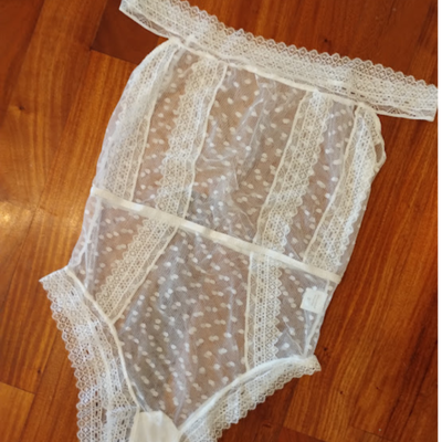 SHEIN - Body blanco tul t.85