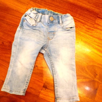 HYM - Jeans chupin 4-6 meses