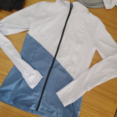 SHEIN - Campera deportiva mujer talle S azul