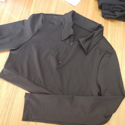 SHEIN - Crop top cuello chomba talles S o L