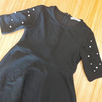 SHEIN - Vestido perlas 9/10 años