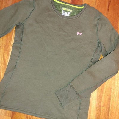 UNDER AMOUR - Buzo coldgear verde t.M