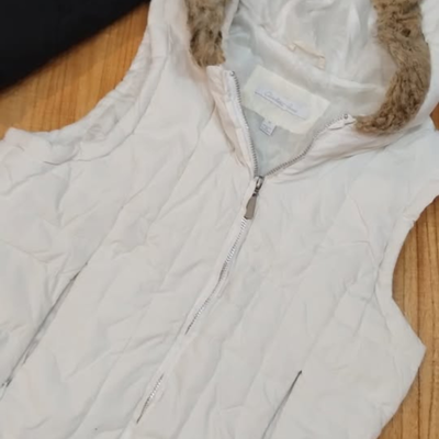 CHARLOTTE RUSSE - Chaleco mujer invieRNo talle M