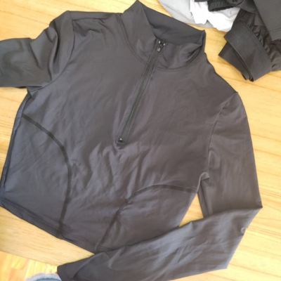 SHEIN - Crop top manga larga S o L