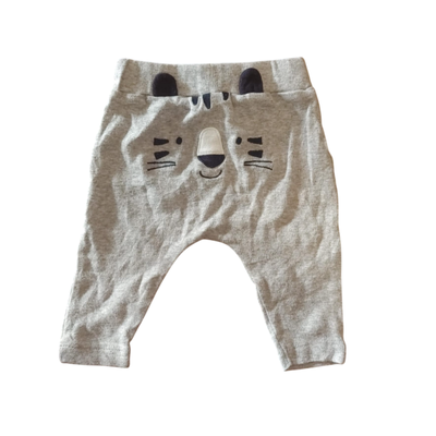 CARTERS - Pantalon animalitos 3 meses nuevo