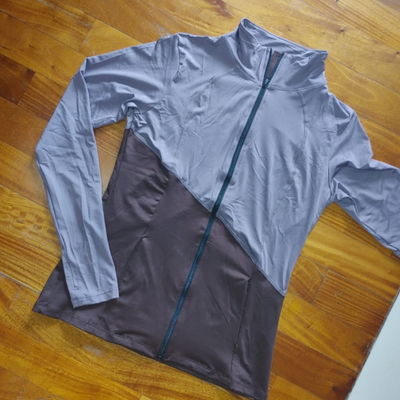 SHEIN - Campera deportiva mujer talle M chocolate