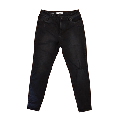 BERSHKA - Jean chupin negro talle 42 sin uso