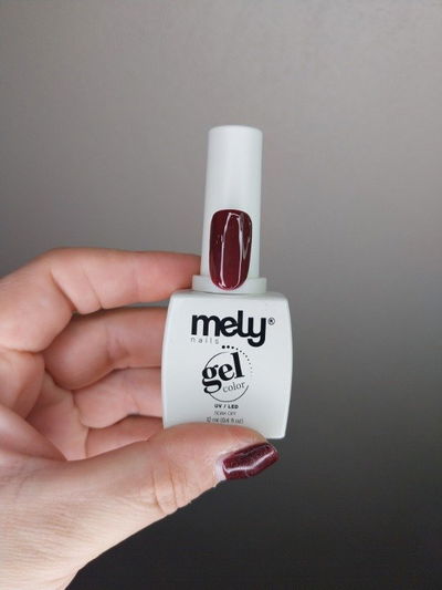ESMALTE SEMIPERMANENTE MELY GEL 056 