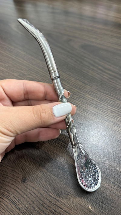 Bombilla pico loro torneada