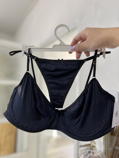 Conjunto micro con aro -NEGRO-