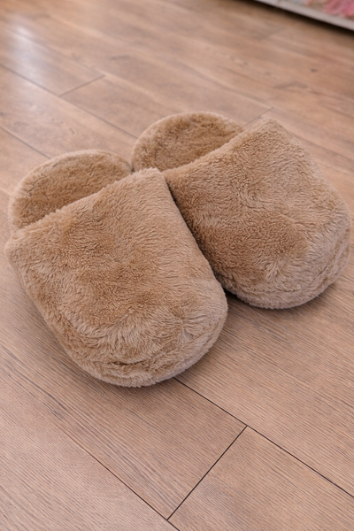 PANTUFLON MARRÓN LISO