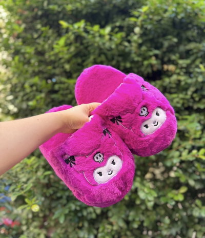 PANTUFLON PIEL DE CONEJO Kuromi