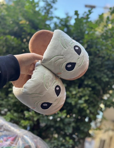 PANTUFLON bordado BABY YODA