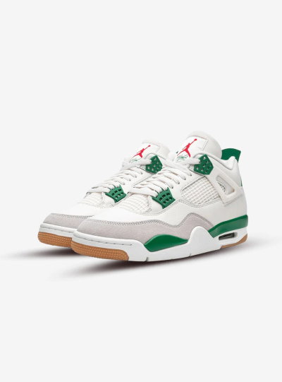NIKE AIR JORDAN RETRO 4 SB “PINE GREEN” ⚪️🟢
