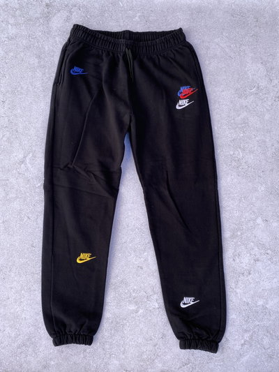 PANTALON NIKE ESSENTIALS+ 🔥