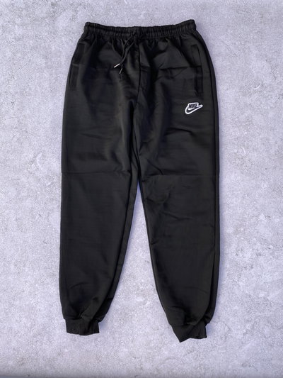 PANTALON NIKE LOGO 3D 🔥
