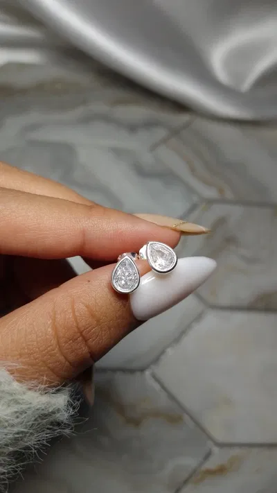 Aro Gota Zirconia
