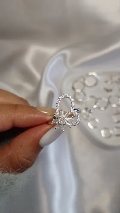 Anillo Antiestrés Giratorio Corazón + Florcita