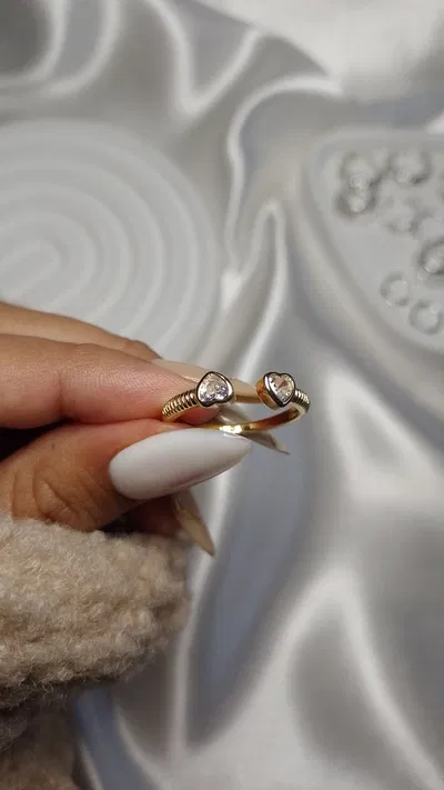 Anillo Dorado Corazones