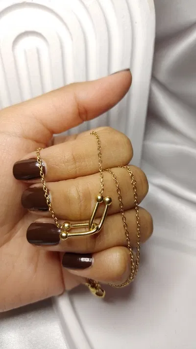 Collar Nissi