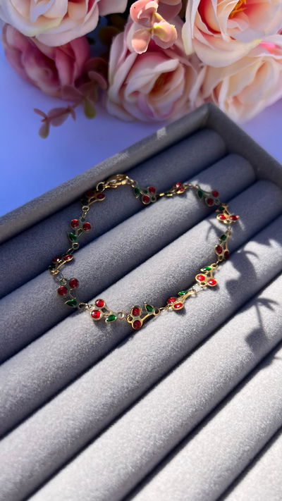 Pulsera Dorada Cherry