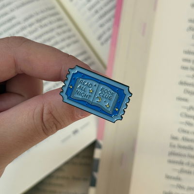 Pin literario - Read al night book club