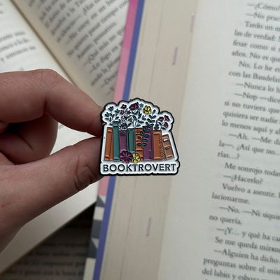 Pin literario - Booktrovert