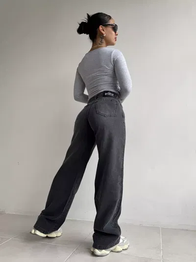 Mom Dark gray. Las locas original