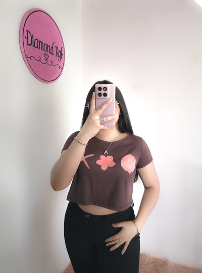 Remera crop over Mar